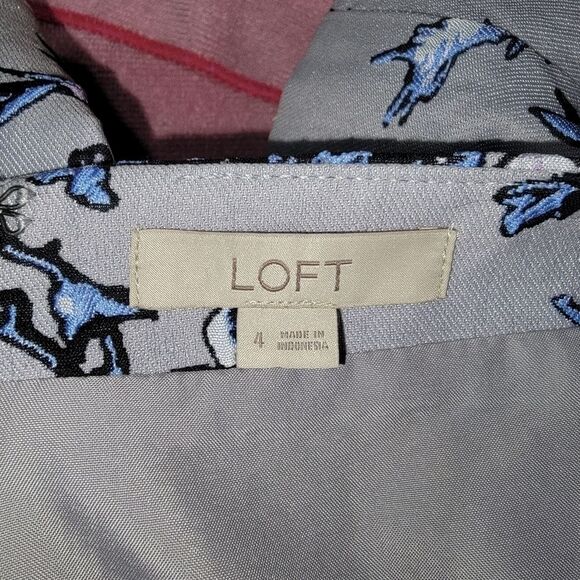 Loft Ann Taylor jaquard floral mini skirt size 4 - Picture 6 of 7